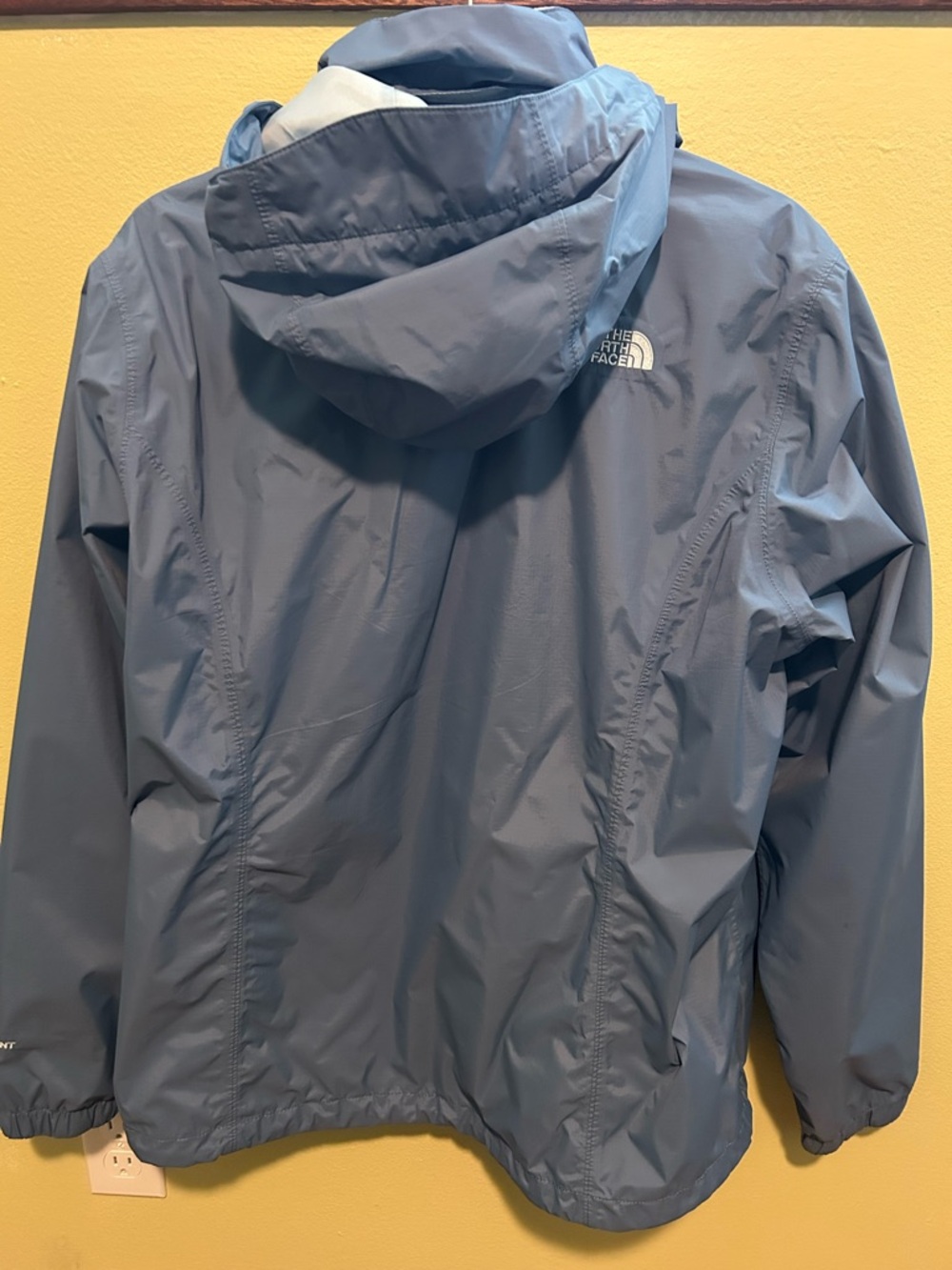 The North Face Hyvent Womens XL Hooded Raincoat - Picture 2 of 5